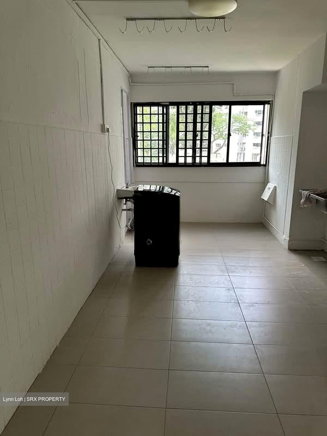 Jurong East Street 21 (D22), Shop House #540011721